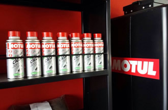 MOTUL（モチュール）「Fuel System Clean Auto」の取り扱いを開始しました。